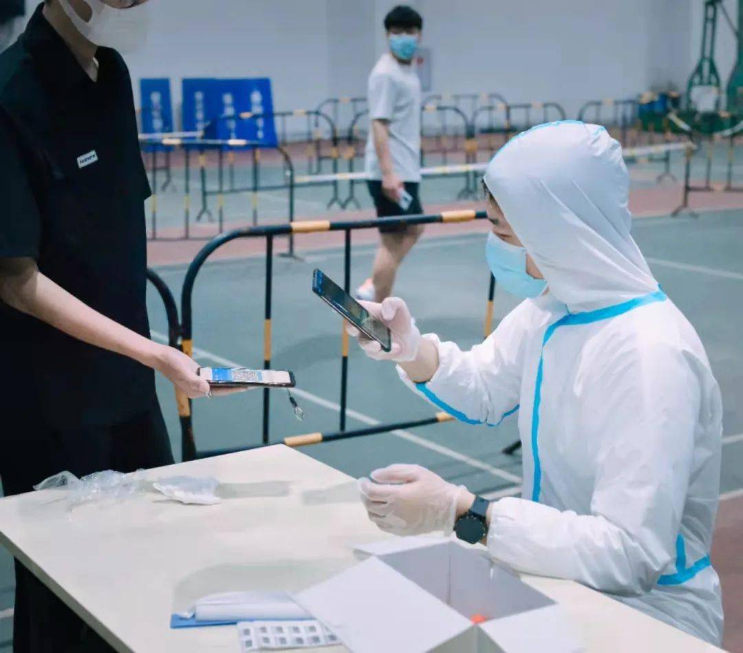 亚博体育官方下载-包含欧超杯赛程吃紧；北京首钢今夜止住颓势；赛场秩序良好；医务组通报恢复的词条-亚博体育官方下载